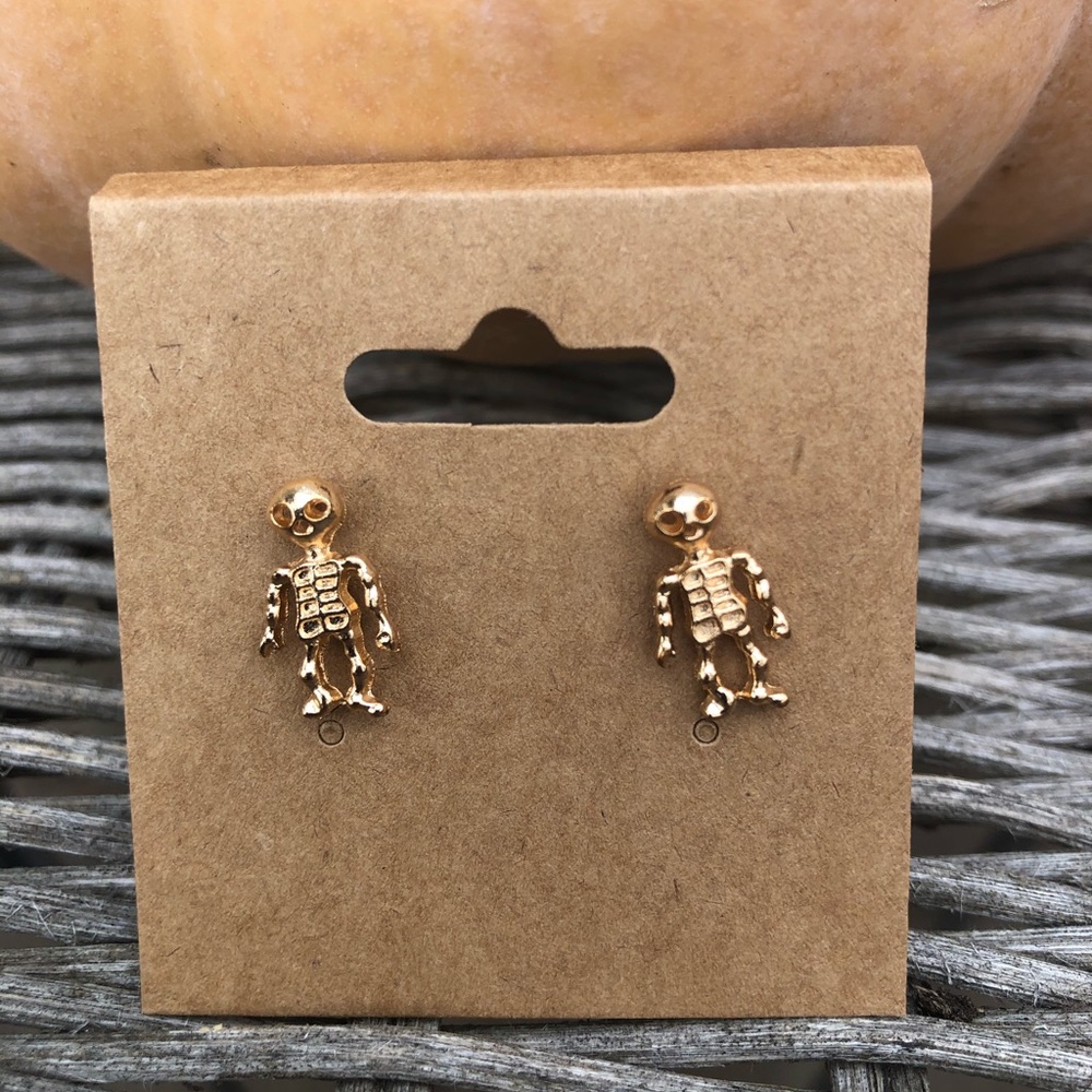 Skeleton Earrings ✨🔪
